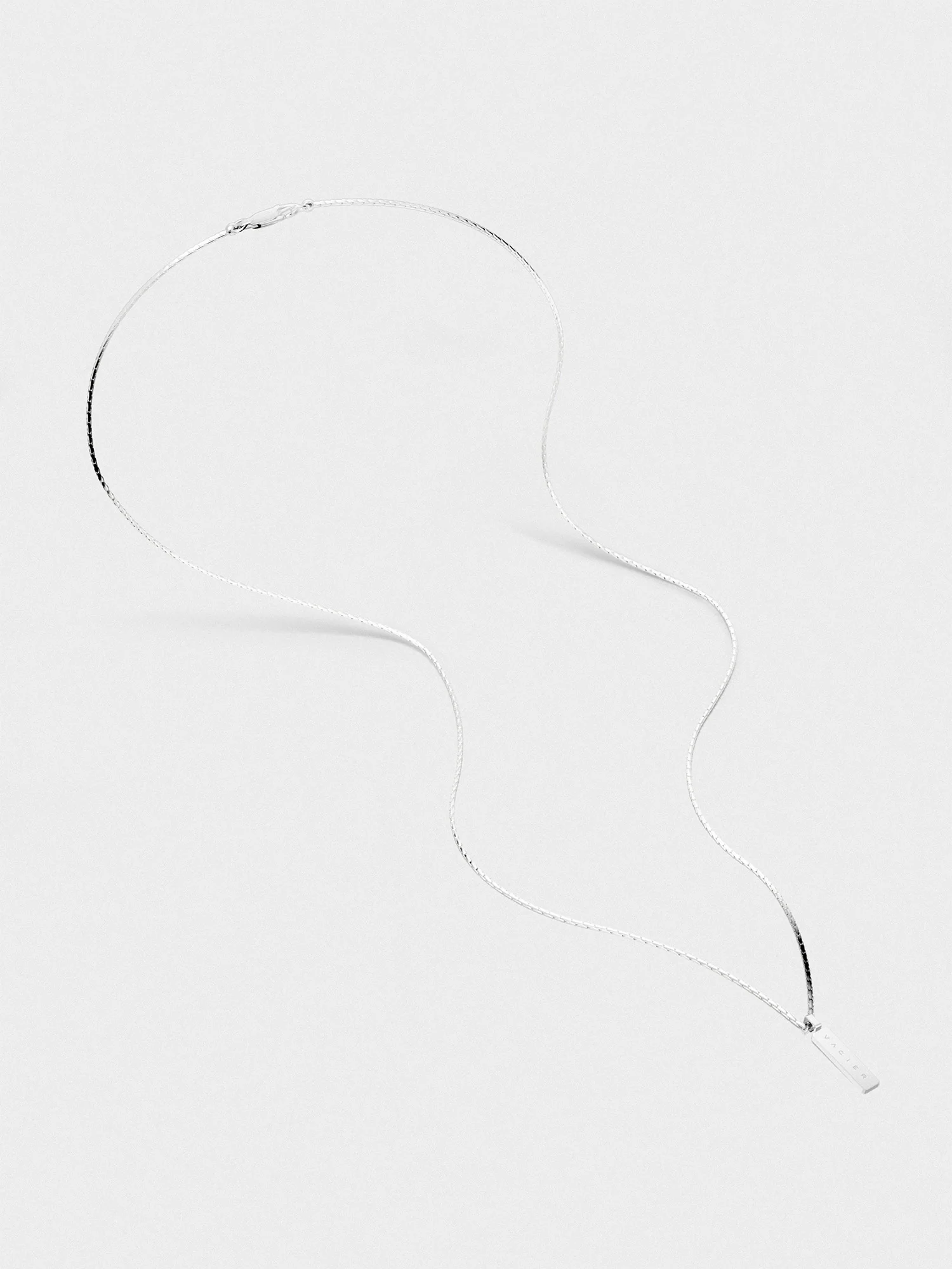 WIRE PENDANT NECKLACE - Image 3